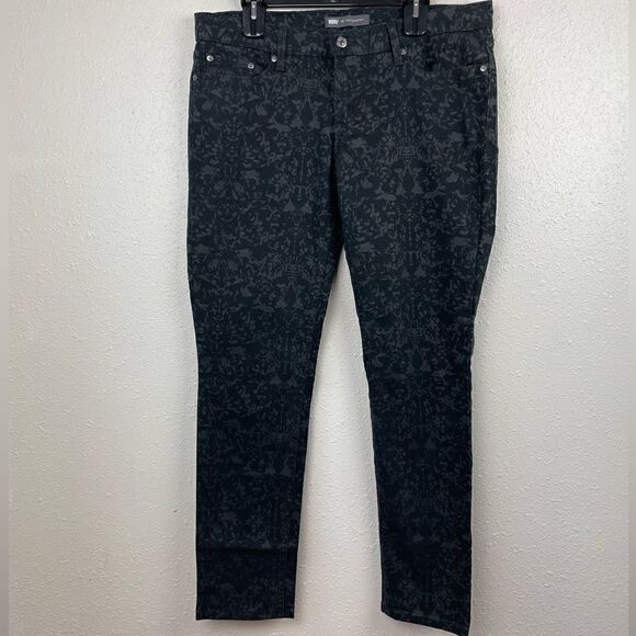 Levi’s 524 Too SuperLow Jeans Size 15M - Picture 1 of 6